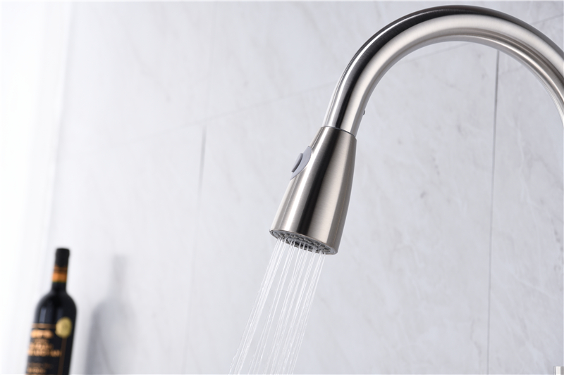 cUPC Stainless Steel Single Handle Hot And Cold Pull Out Kitchen Faucet With Sedal Cartridge