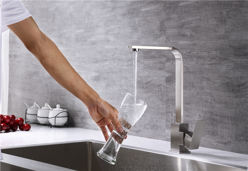 Wholesale Suppliers 304 Stainless Steel 360 Degree Rotatable Water Sink Faucet Mixer Single Handle Kitchen Water Tap