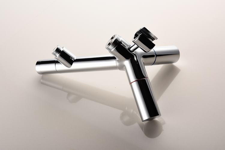 Modern Design Styles Golden and Black Color Bath Tub