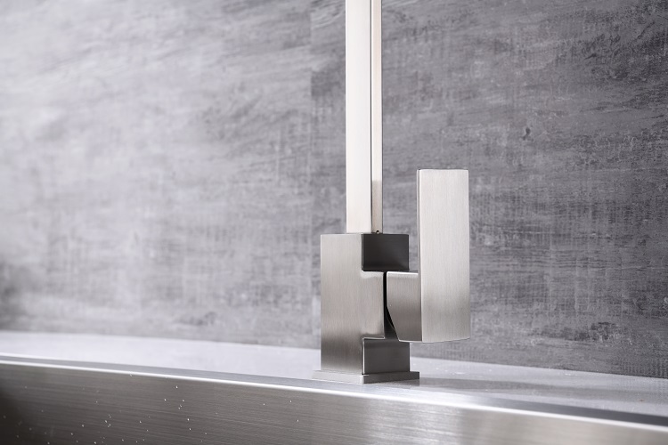 China hot sale new models deck mounted single handle sanitary ware stainless steel solid kitchen faucet griferias para cocina