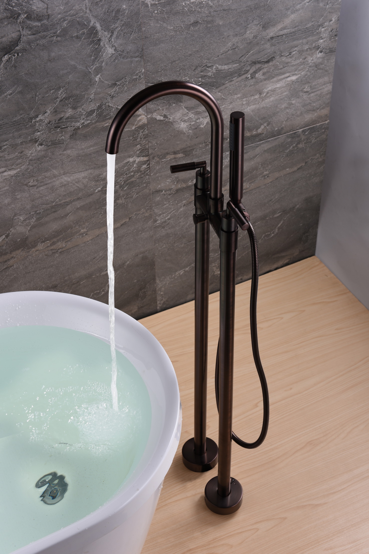 New style new dual handle bronze color mixer bathtub faucet with good quality