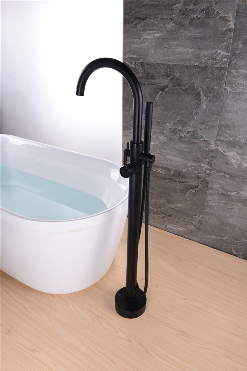 Classical White and Matt Black Brass Chrome High Quality Freestanding Faucet
