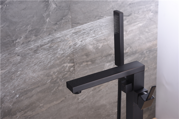 Hot Selling Pull-Out Single Handle Floor-Mount Bathtub Faucet