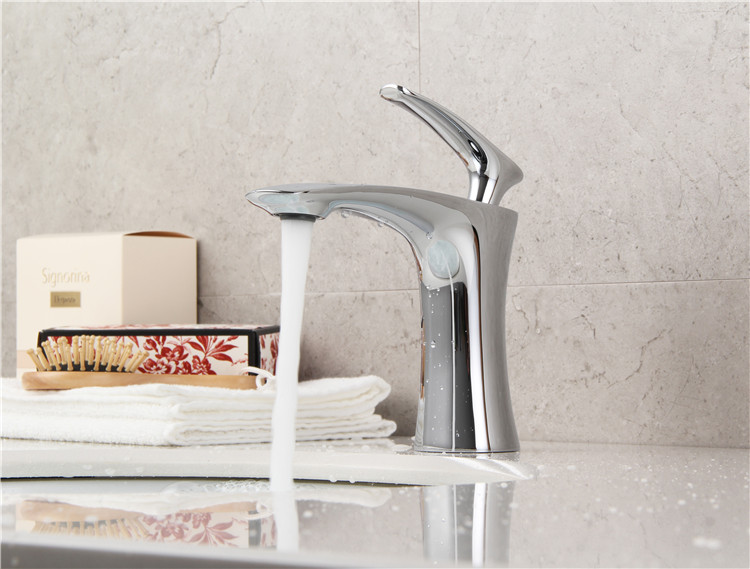 304 Stainless Steel Sink Single Handle Bathroom Faucet