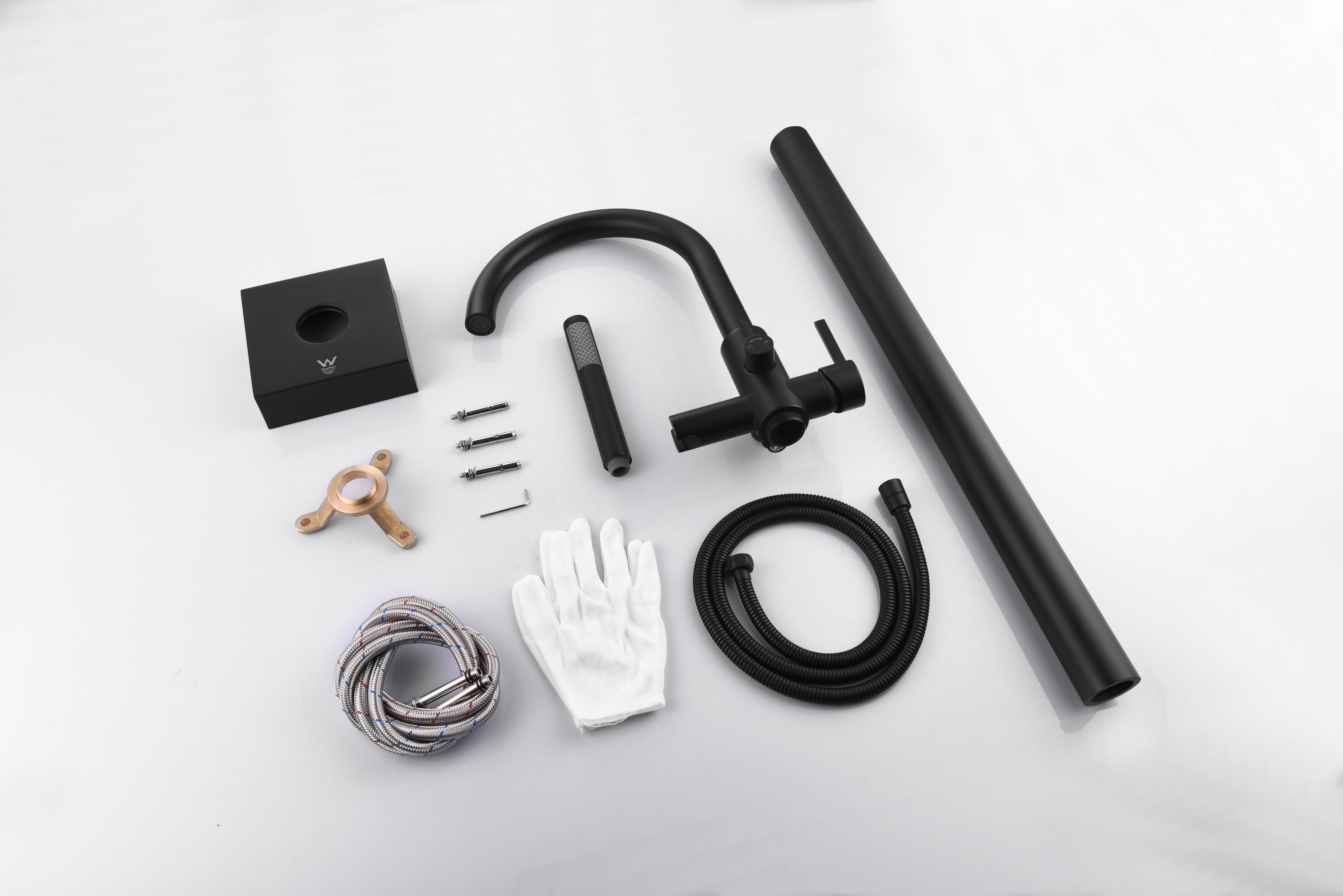 Classical White and Matt Black Brass Chrome High Quality Freestanding Faucet