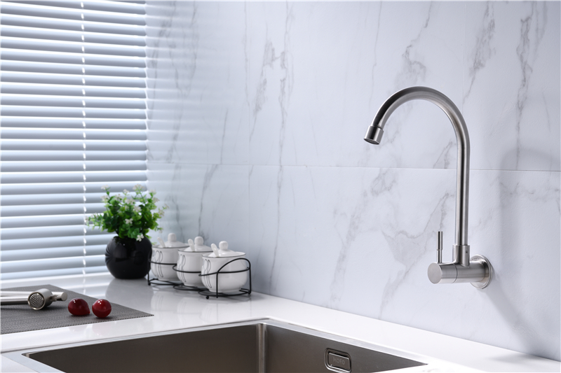 Sanitary Ware 304 SUS Hot and Cold Water Tap Wall Mounted Kitchen Mixer Tap
