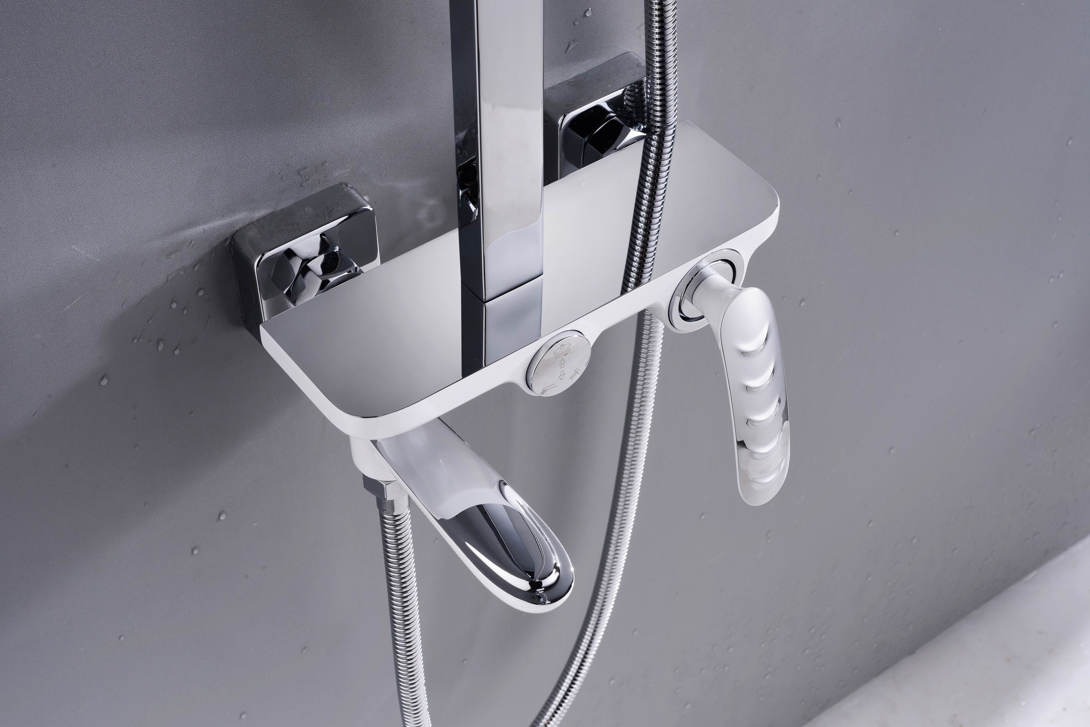 Modern Design Styles Bathroom Faucet Concealed Shower Set
