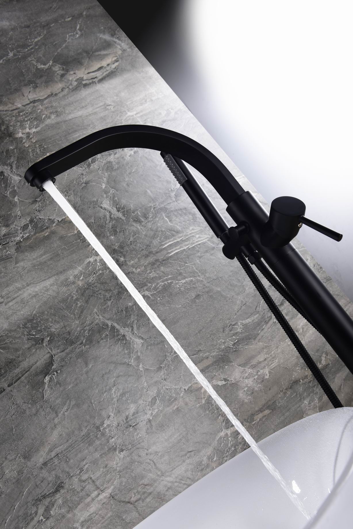 Matte Black Hot Selling Freestanding Faucet Brass Chrome Faucet