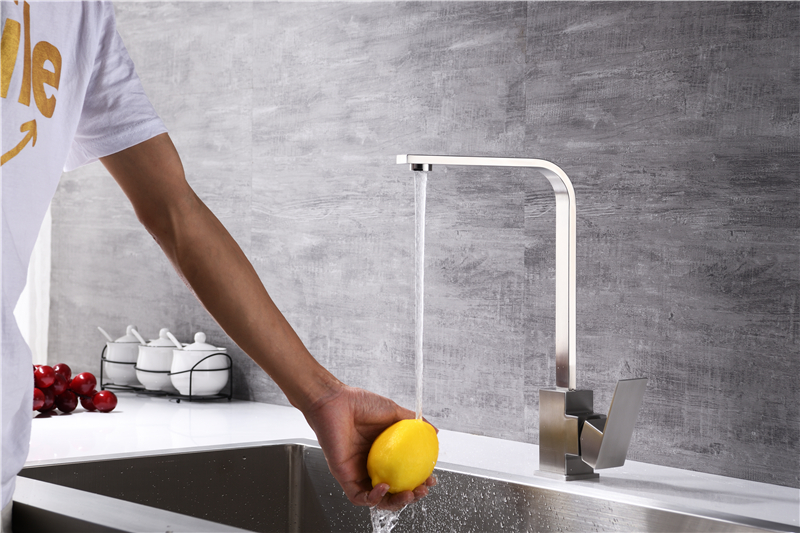 Wholesale Suppliers 304 Stainless Steel 360 Degree Rotatable Water Sink Faucet Mixer Single Handle Kitchen Water Tap