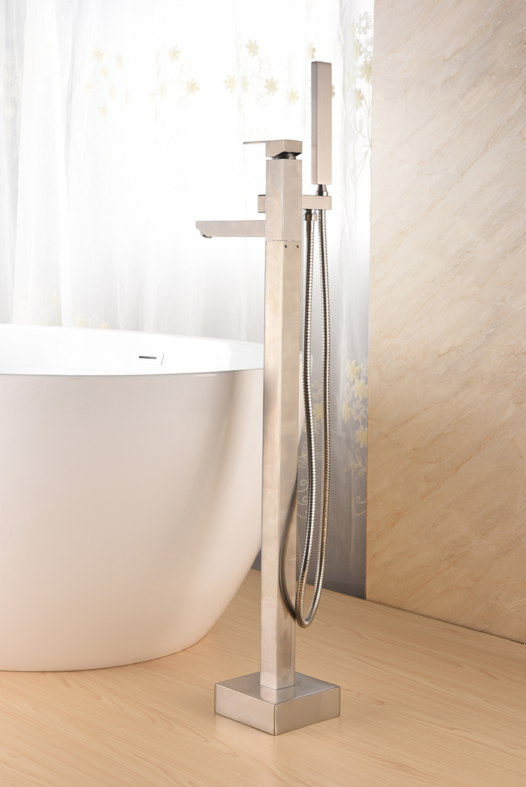 Supplier Price Hot and Cold Water Exchange Bathtub Tap