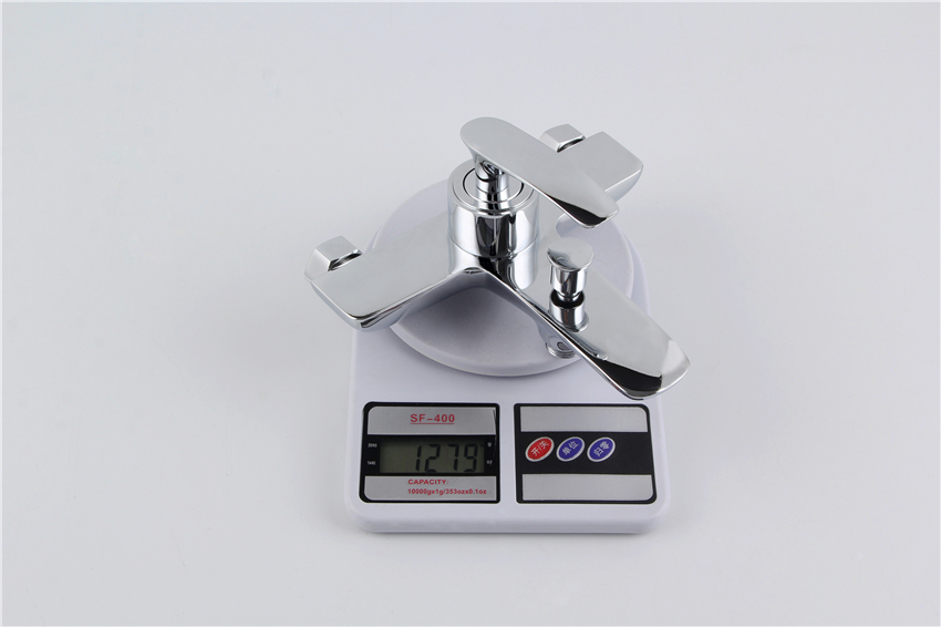 Factory Customized Cheap Contemporary Bathroom Single-Handle Brass Bath Wash Tub Faucet