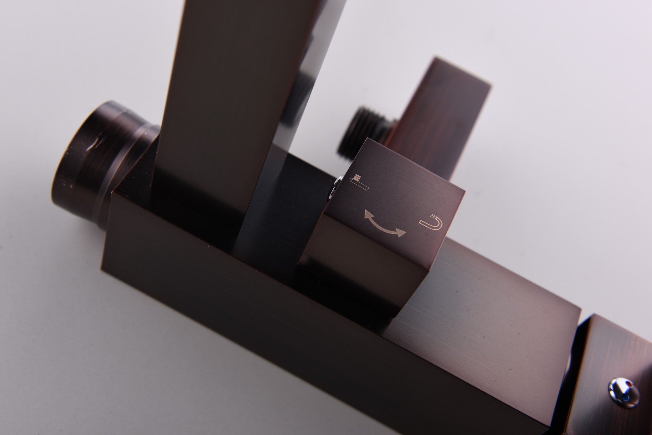 Hot Selling Cheap Brass Chrome Freestanding Faucet