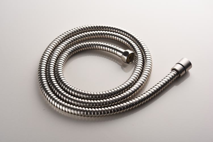 Floor-Mount Bathtub Faucet Traditional Style Brass Chrome Faucet