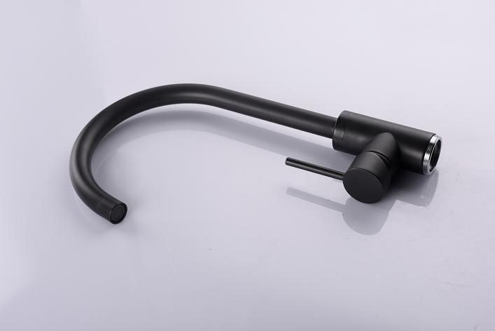 Unique Design Golden and Black Color Round Floor-Mount Bathtub Faucet