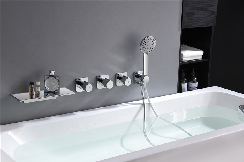 Bathtub Faucet