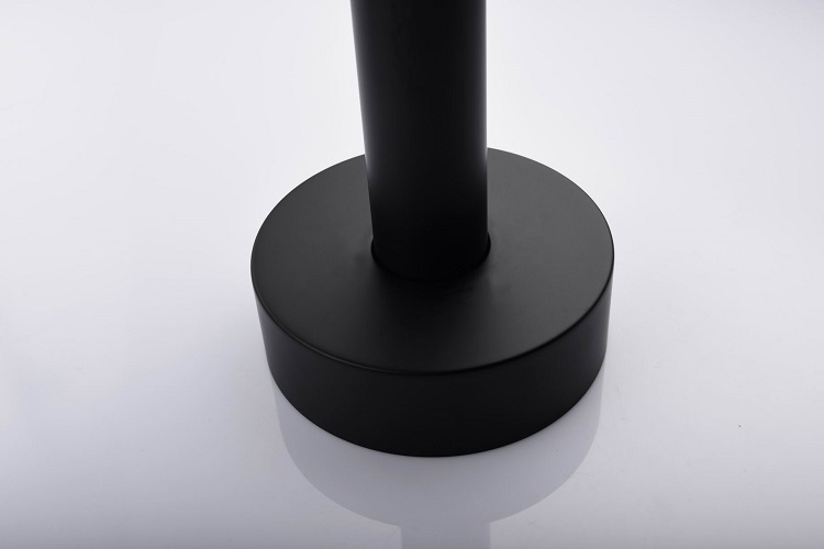 Modern Design Single Handle Floor Free Stand Black Bathtub Faucet Matte Black Bath Shower Faucet With Hand Shower
