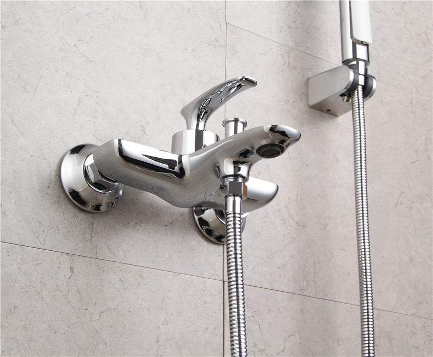 Commercial Wall Mounted Single Handle Shower Mixer Taps With Handheld Shower